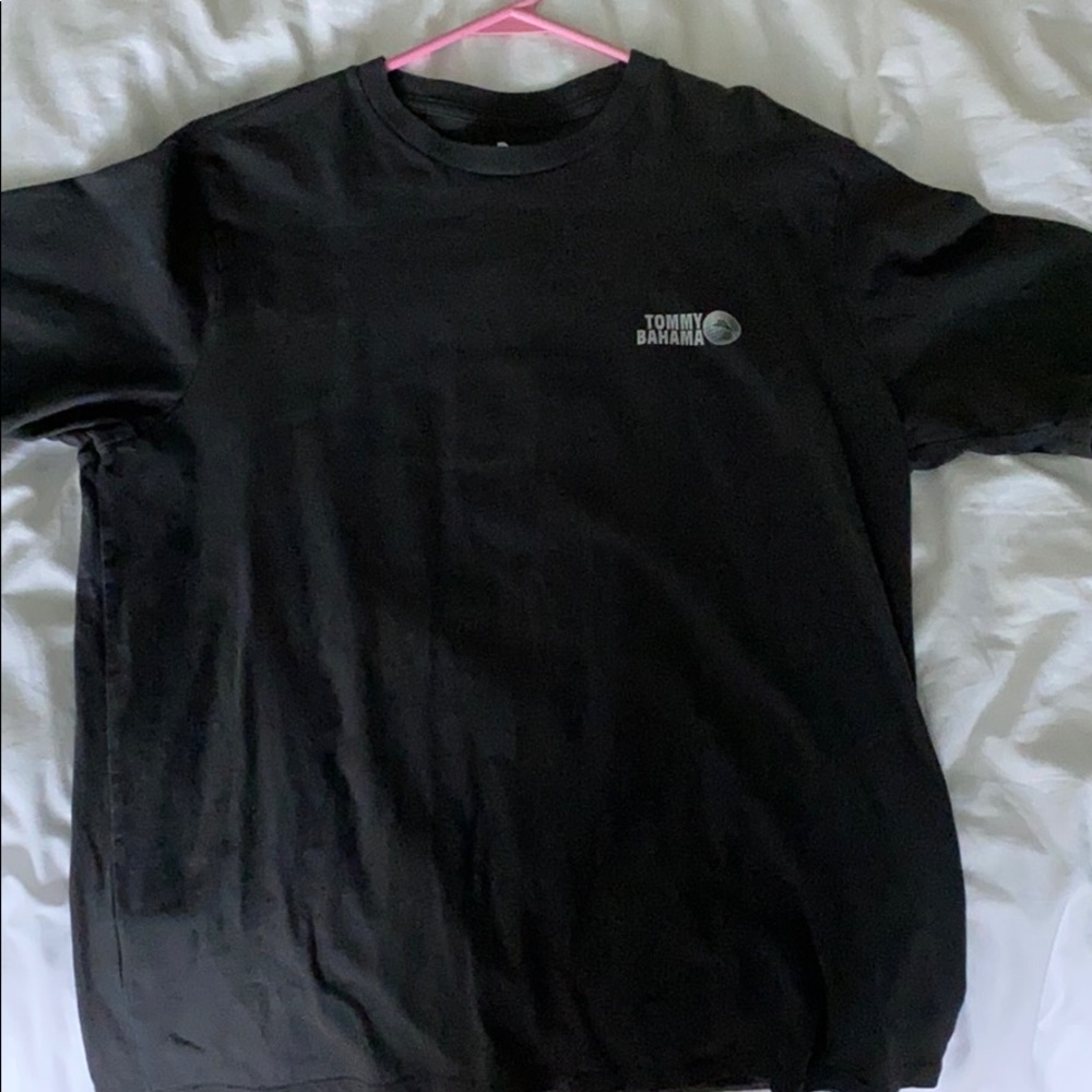 Tommy Bahama T Shirt